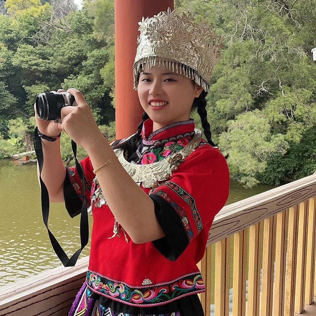 小玲同学