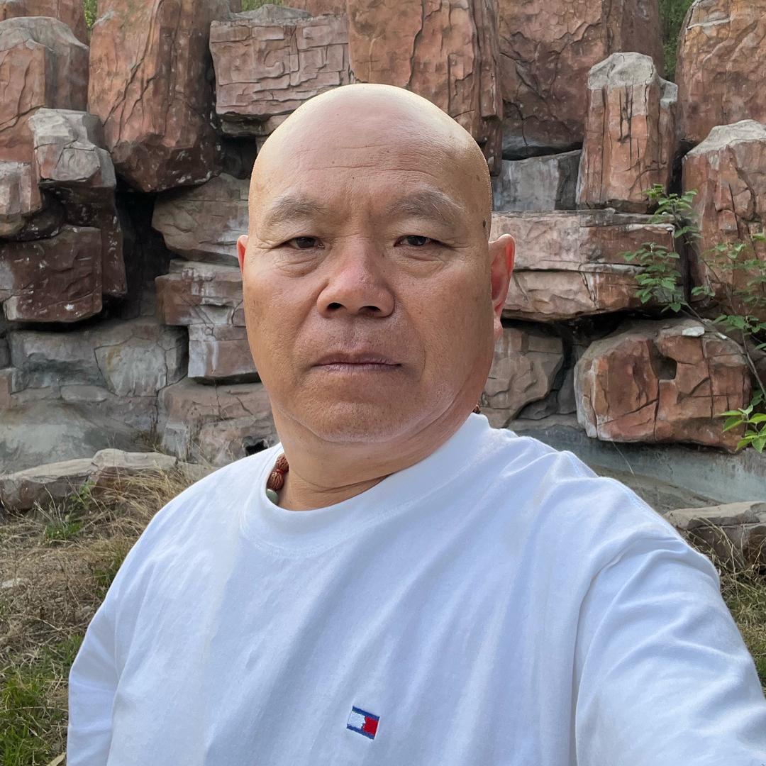 画家刘永洋