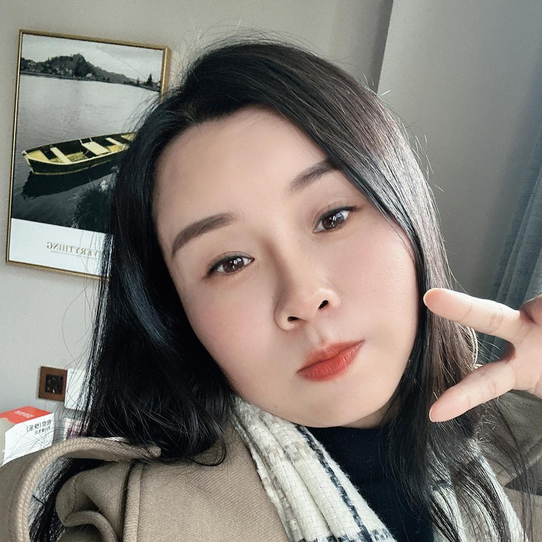 伊美高端定制羊毛大衣工厂