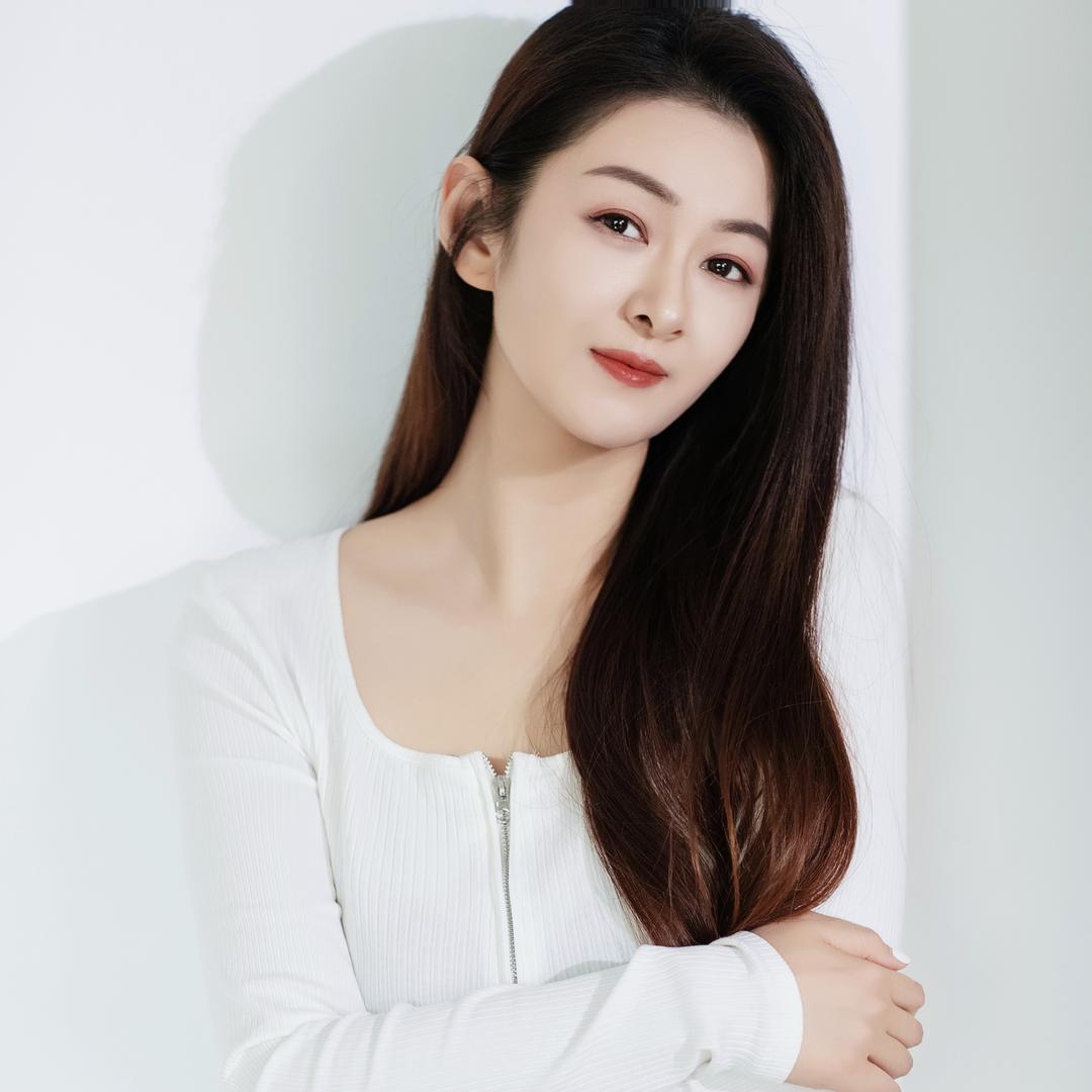 堇年🎹🎙️（低谷版）