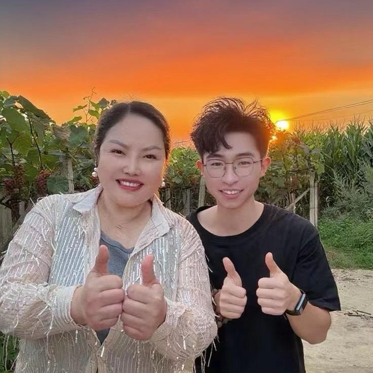 吉晓灿·张黎严选、尊师张黎988