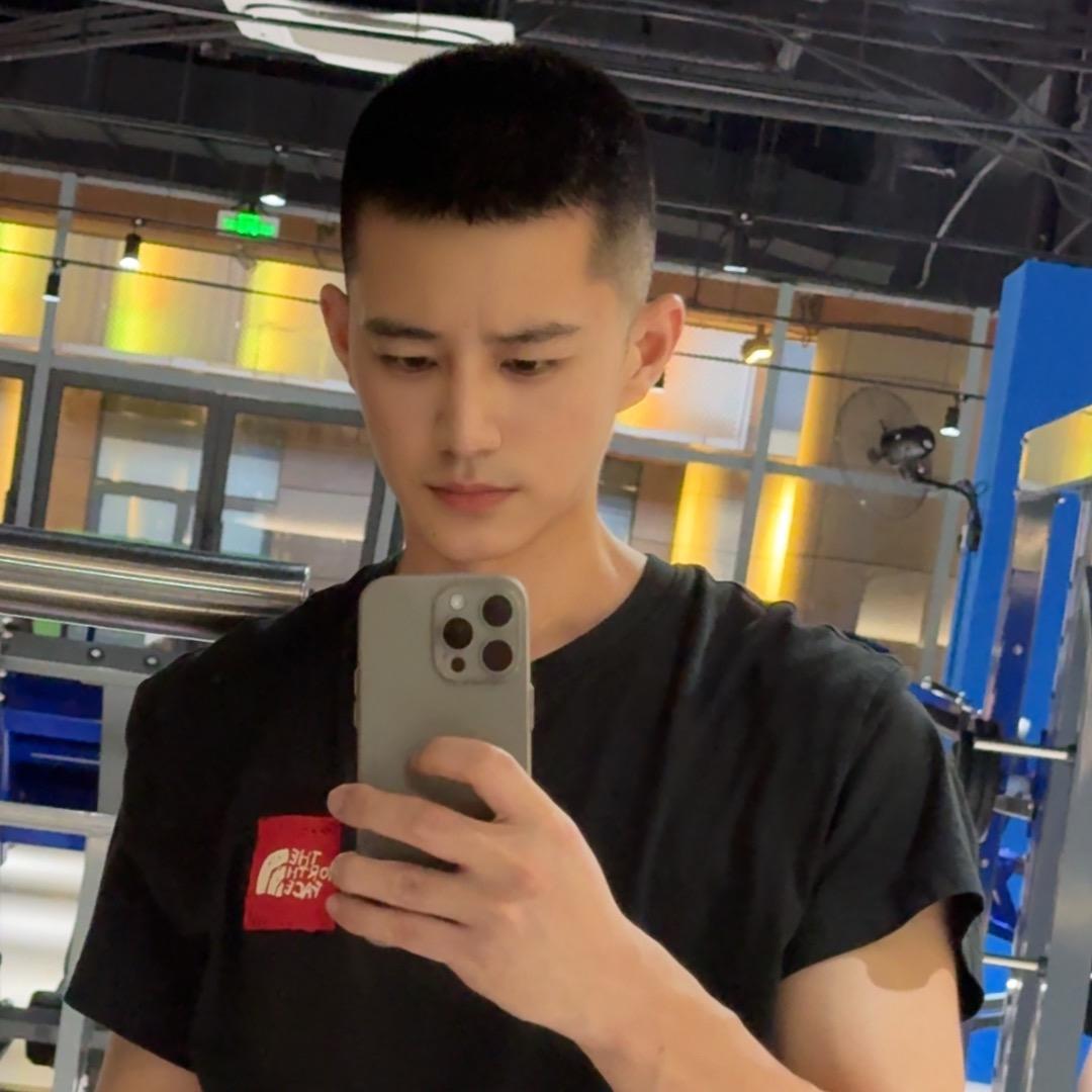 杨偏执