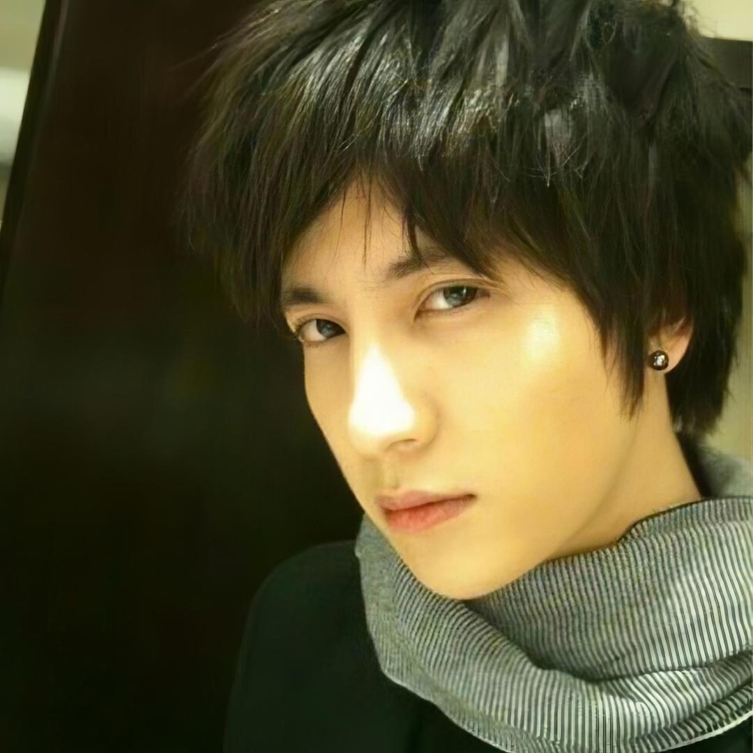 瓦铁尔（见过薛之谦版）