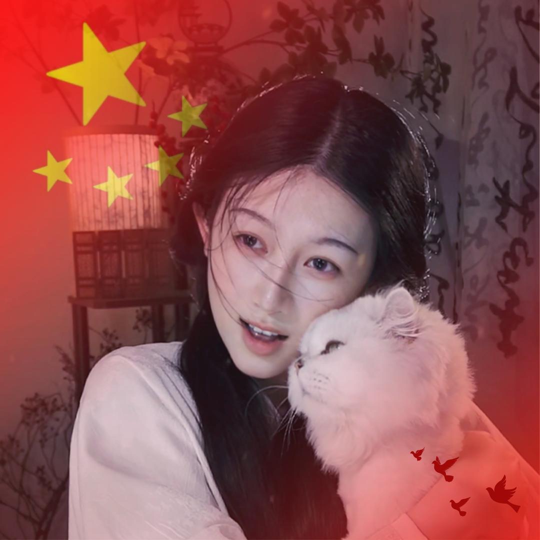小胡蝶🦋夜班琴师♪