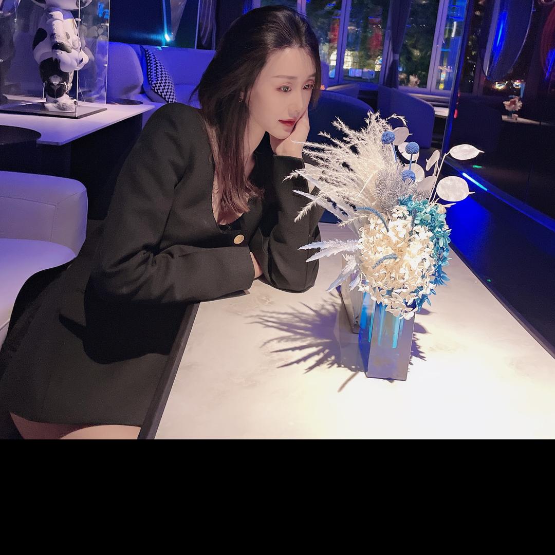 村里有个囡囡叫小芳🍭