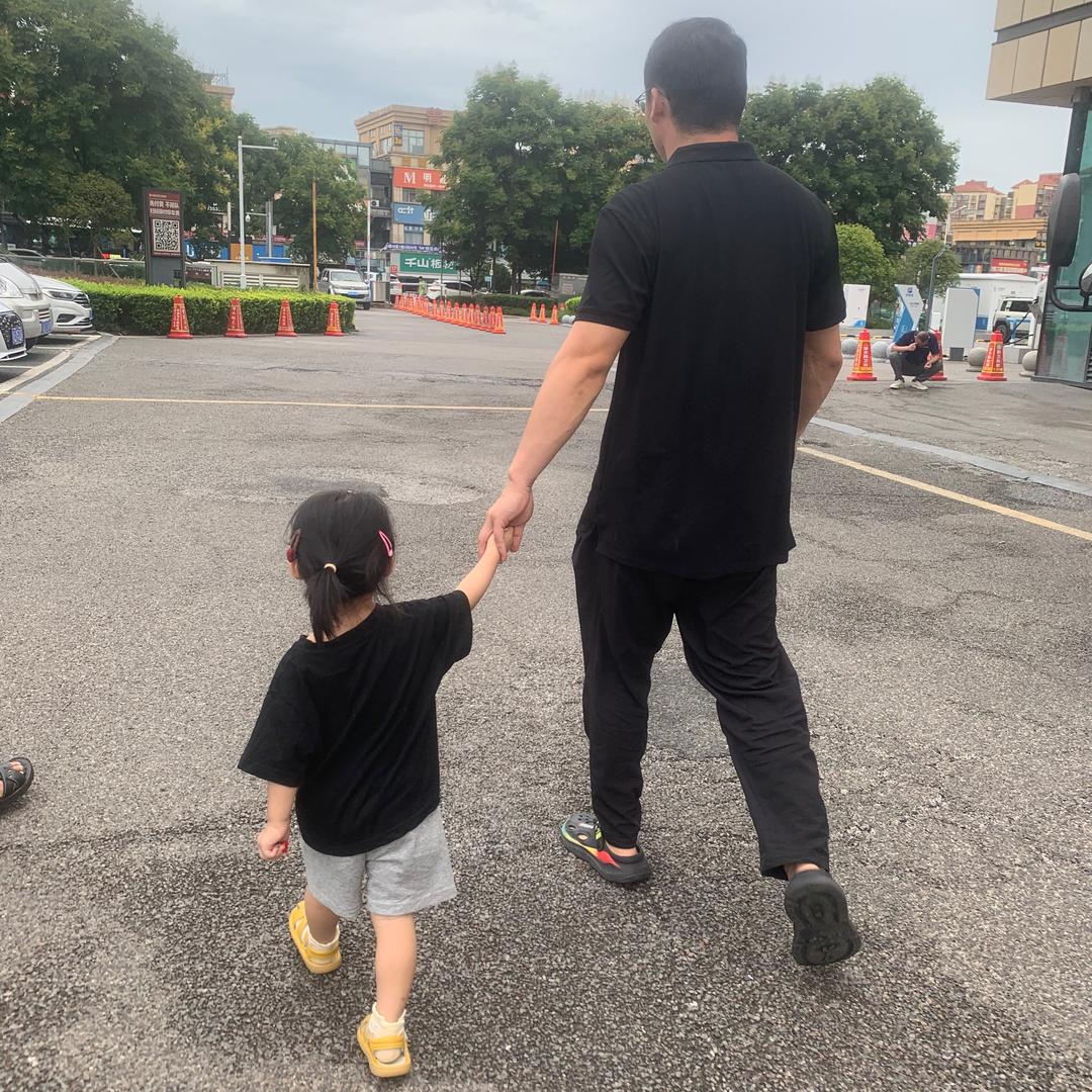 爱老婆的大鱿鱼