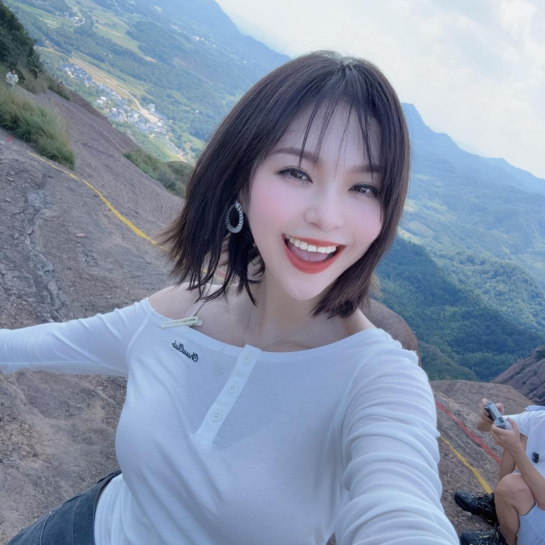 絲小兮