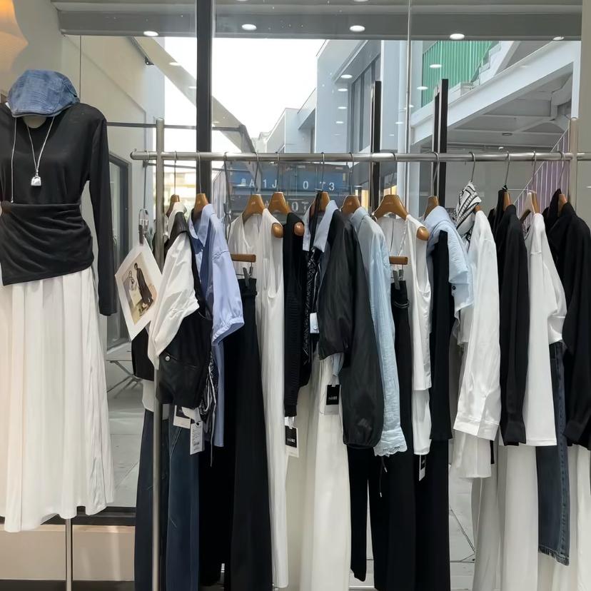 小毛驴女装服饰