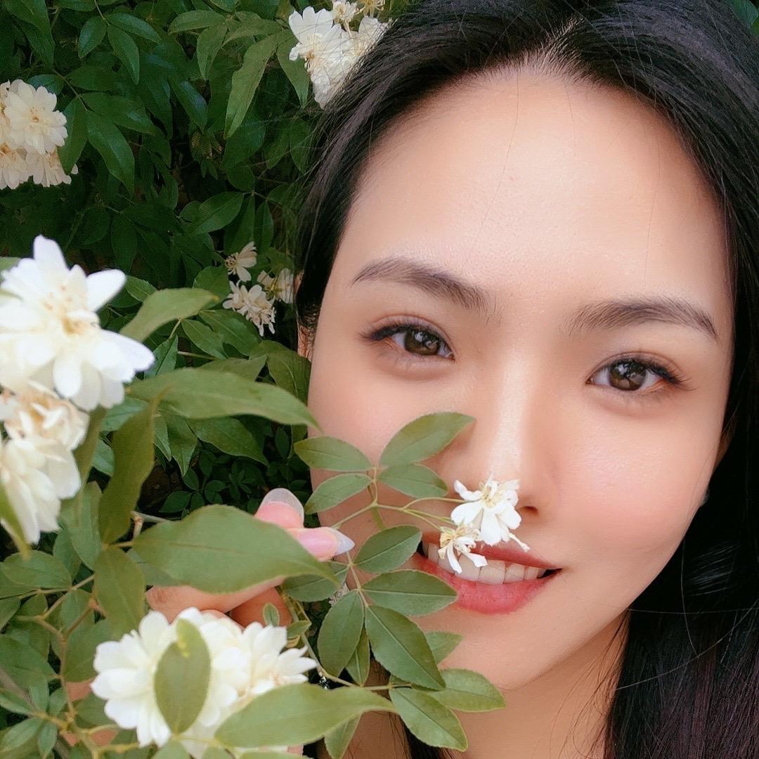 范家萌姑娘