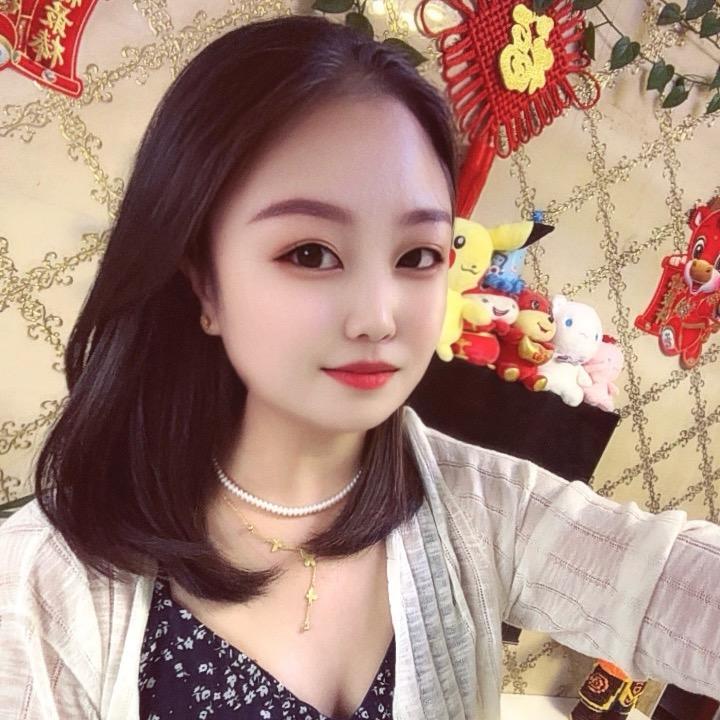 @黎月听雪