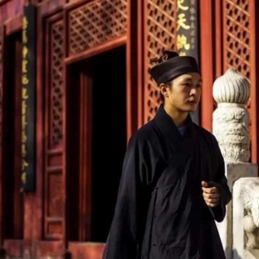 🈚️言师兄