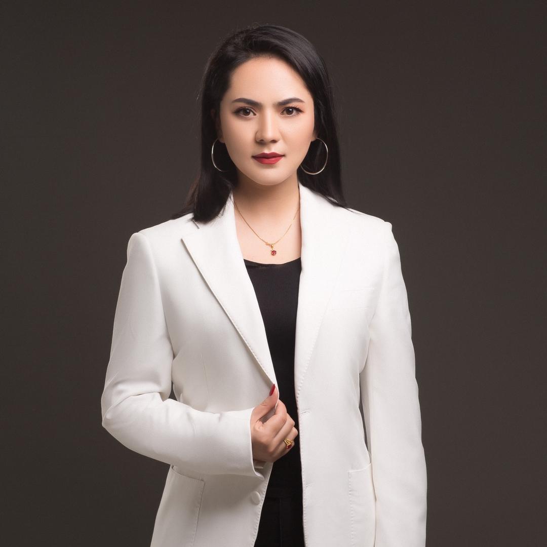 和田MUBINE女装