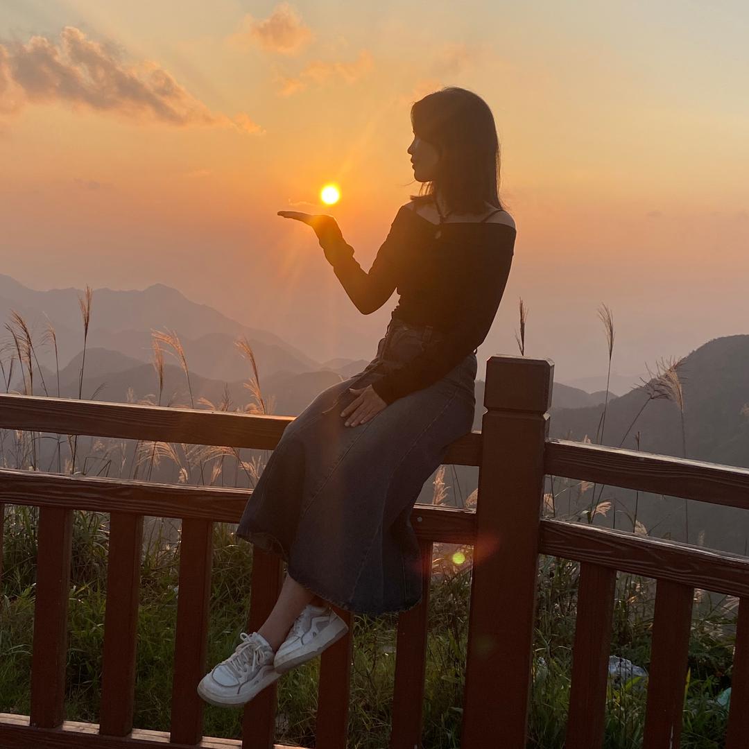 戚戚呀