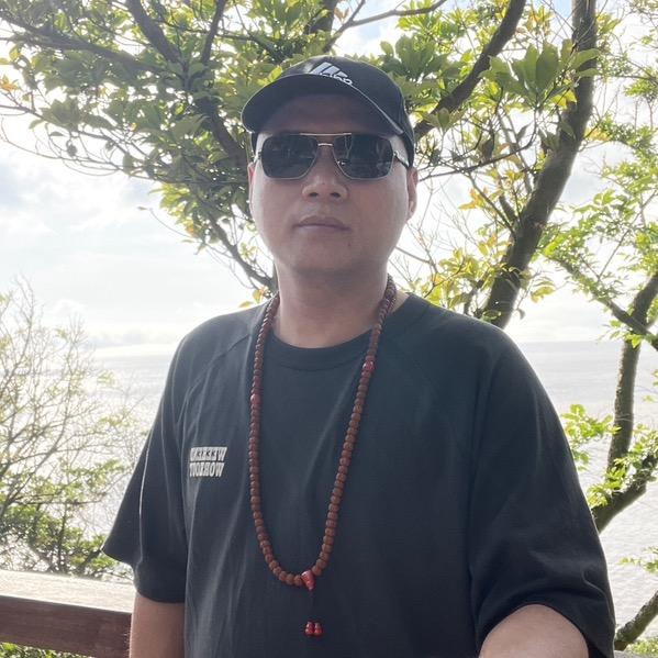 免贵姓吴