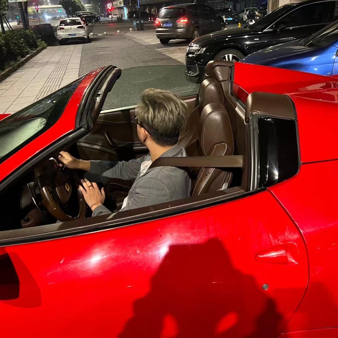 义乌红万豪车租赁