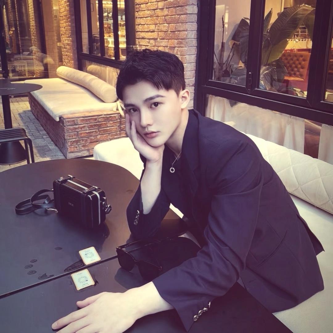 伊登优米美美美