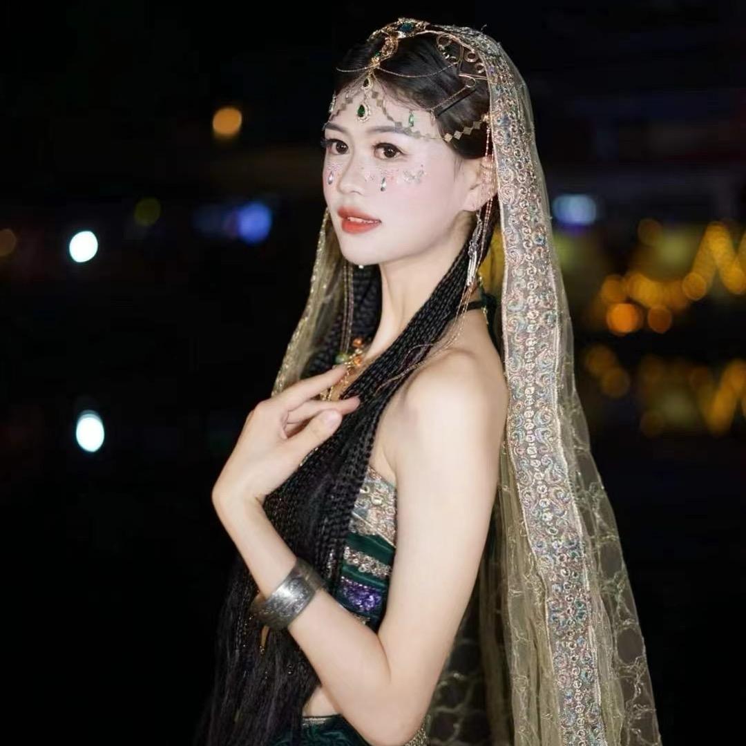 媛媛《新宁黑天鹅》美业✨