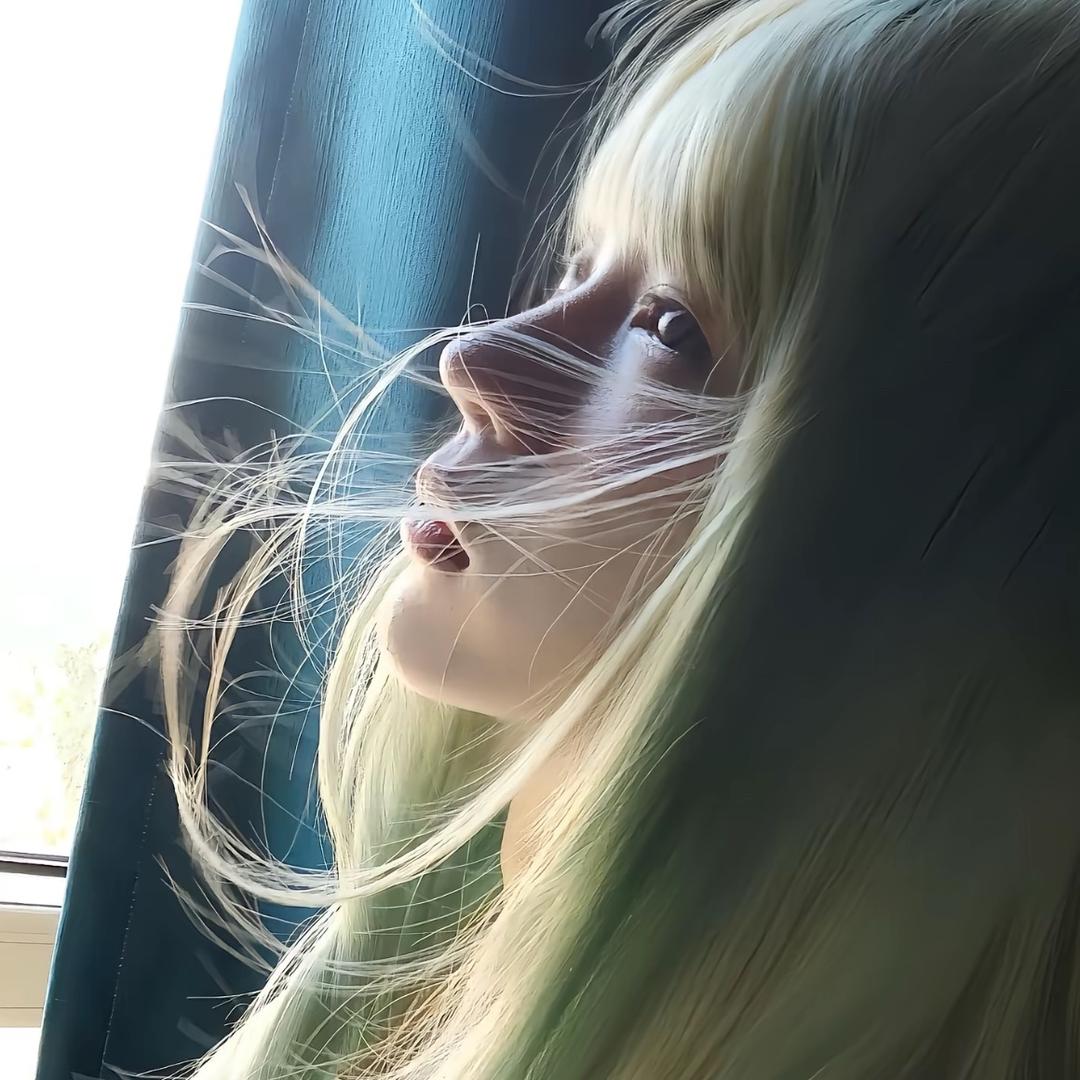 小1