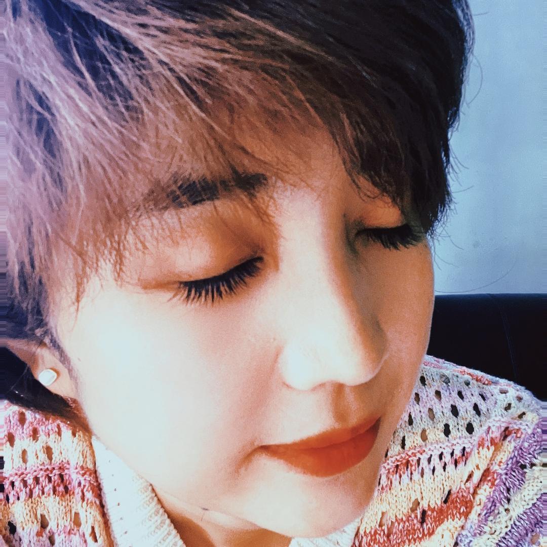 杜七七吖