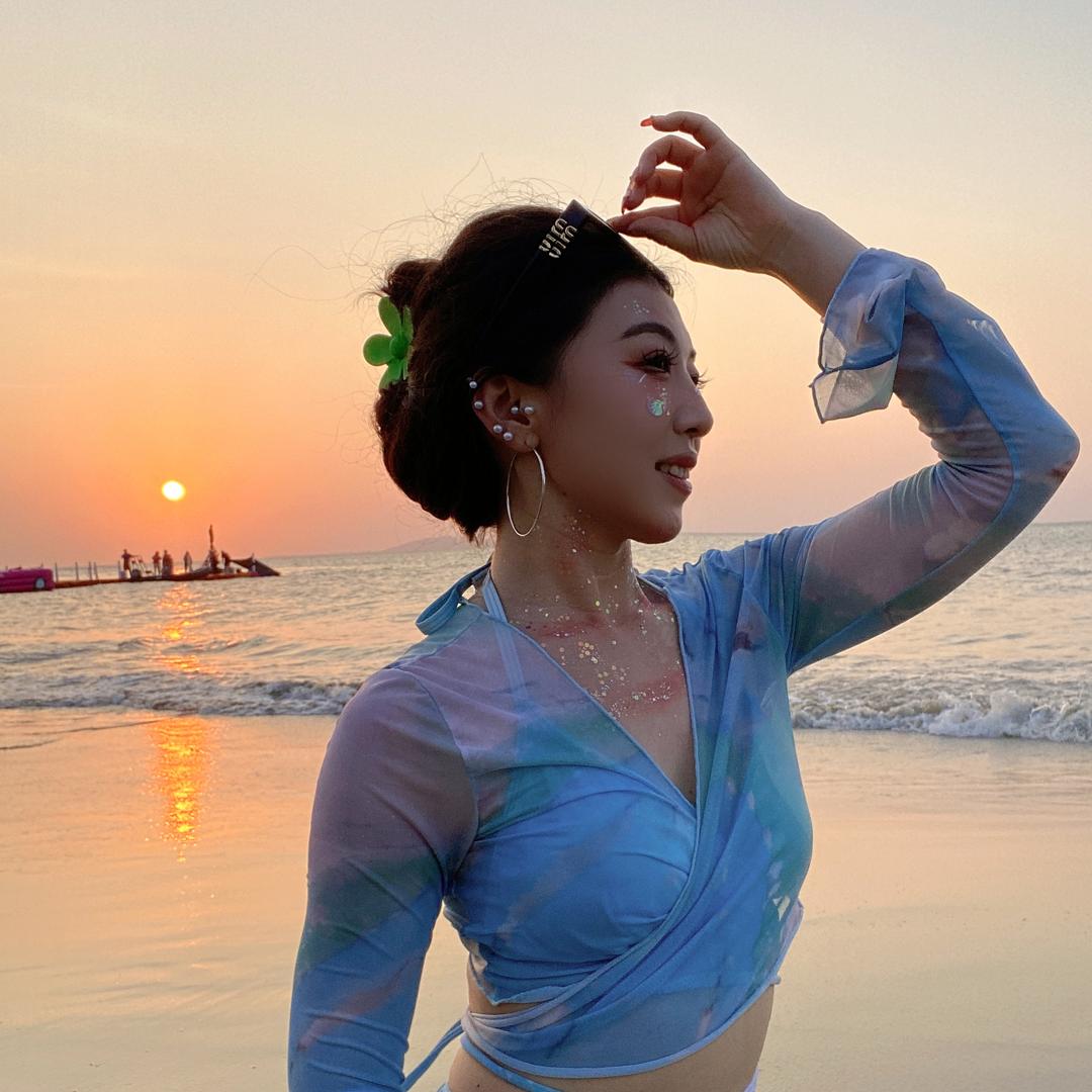 弯弯家樾🇨🇳