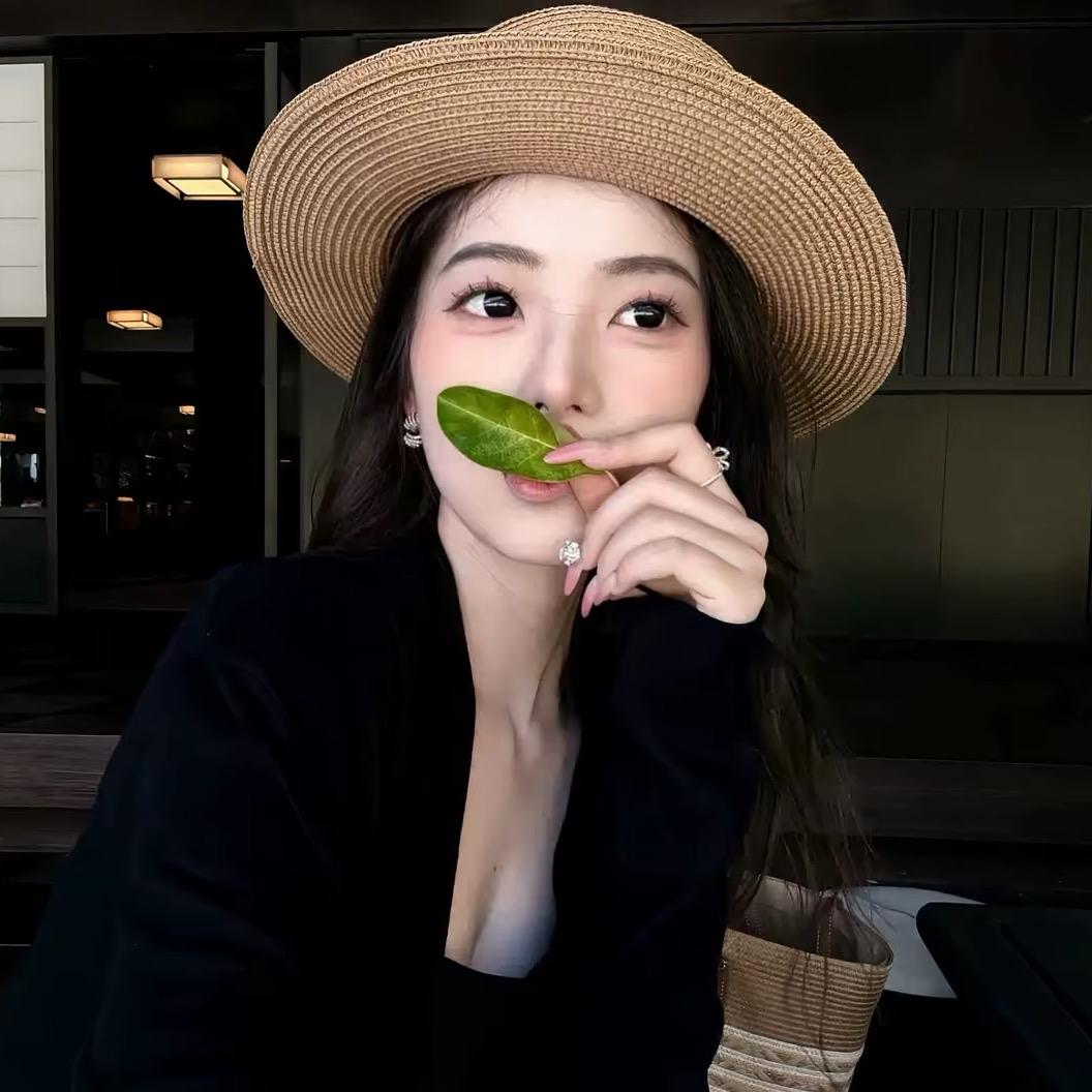 伊涵.