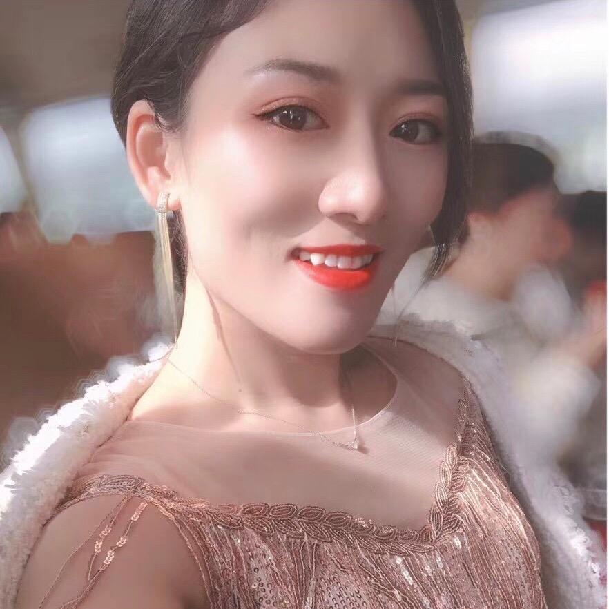 主持人🎤蔡闪