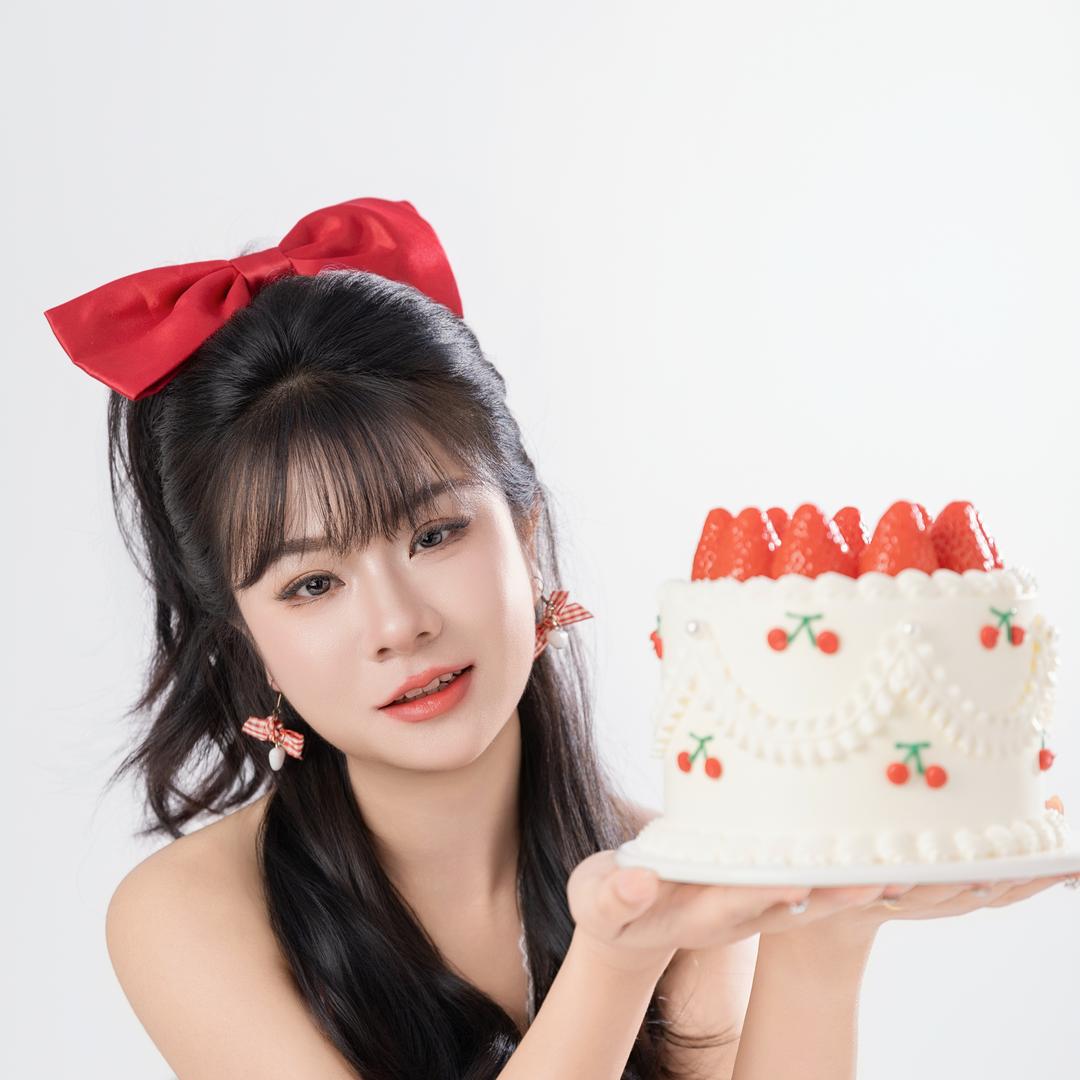 鲨鱼姐姐