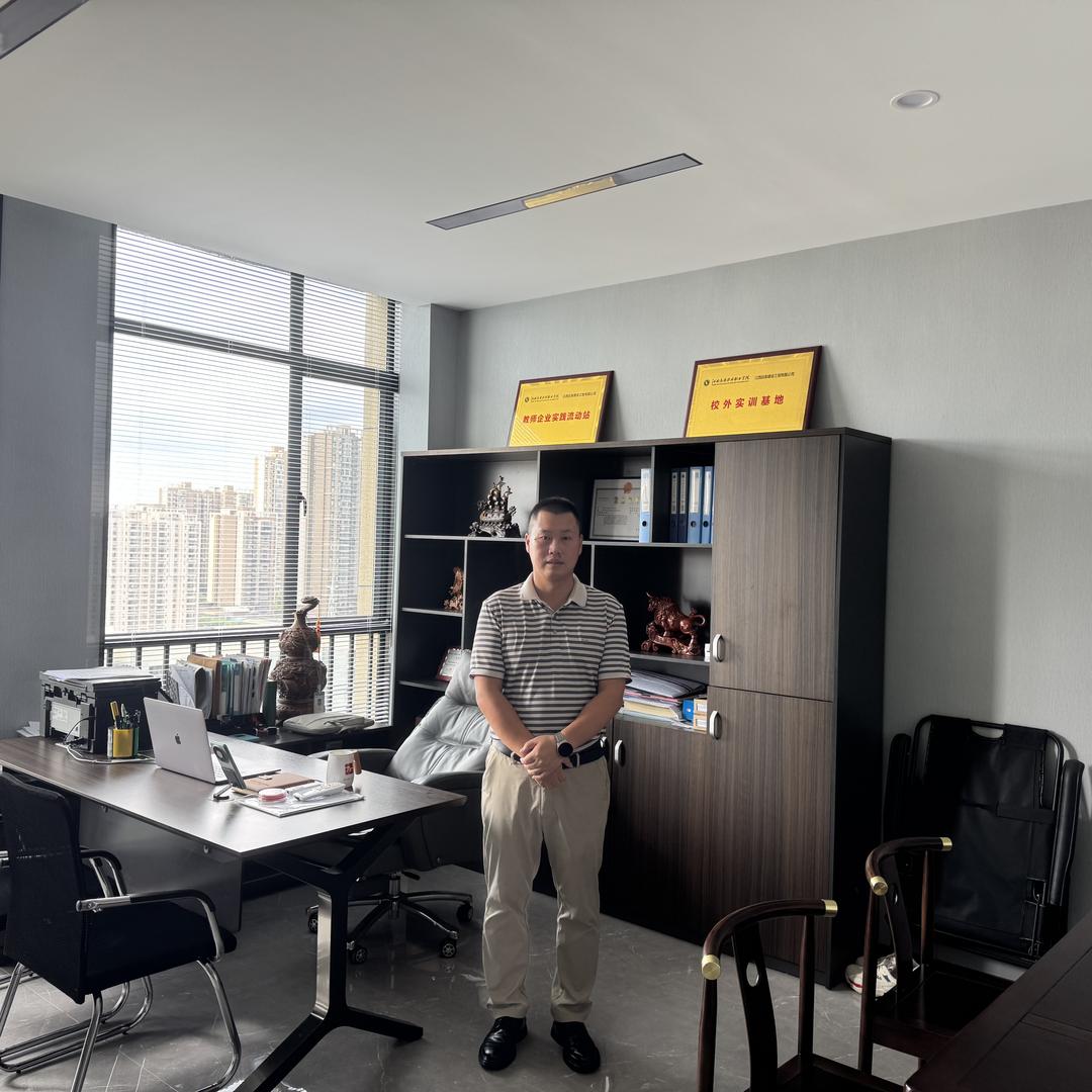 小陈总—江西廷泰建设