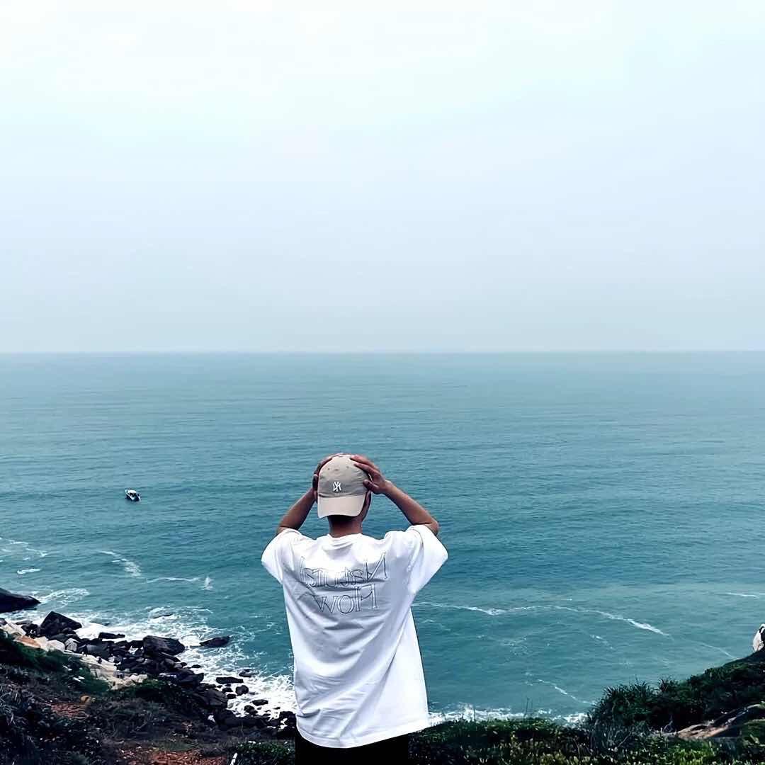浮云☁️