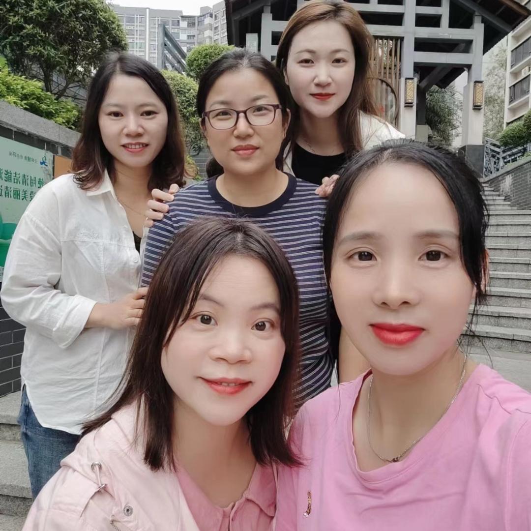 初十服饰旗舰店