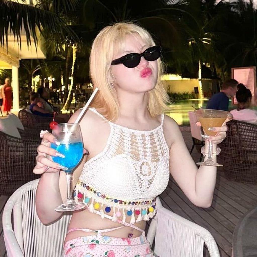 冰淇淋坨坨@抖音