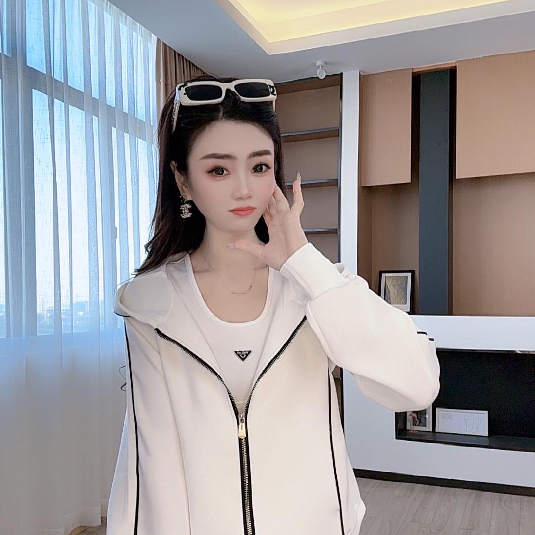 自由婷女装供应链