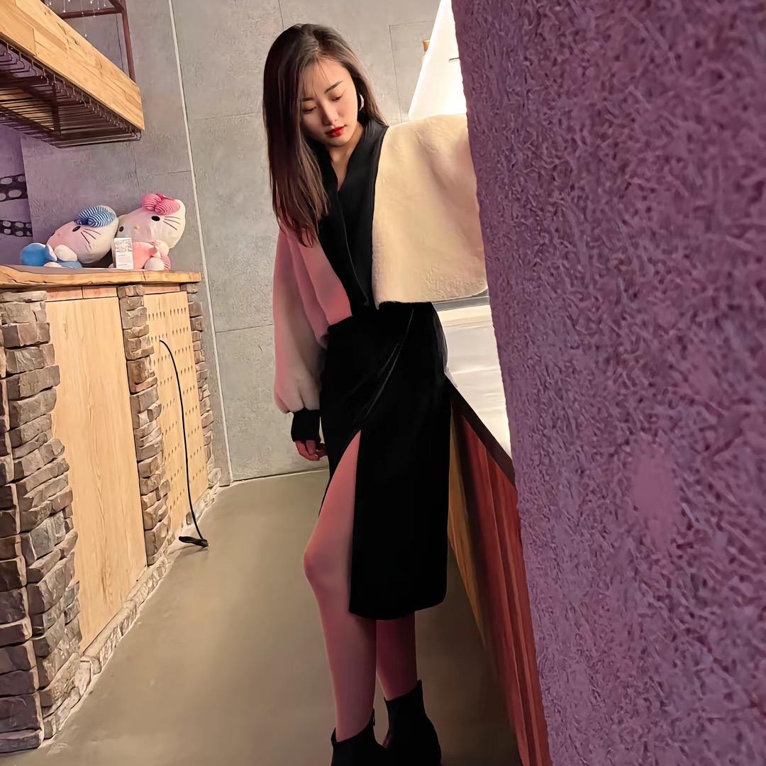 小萝贝.