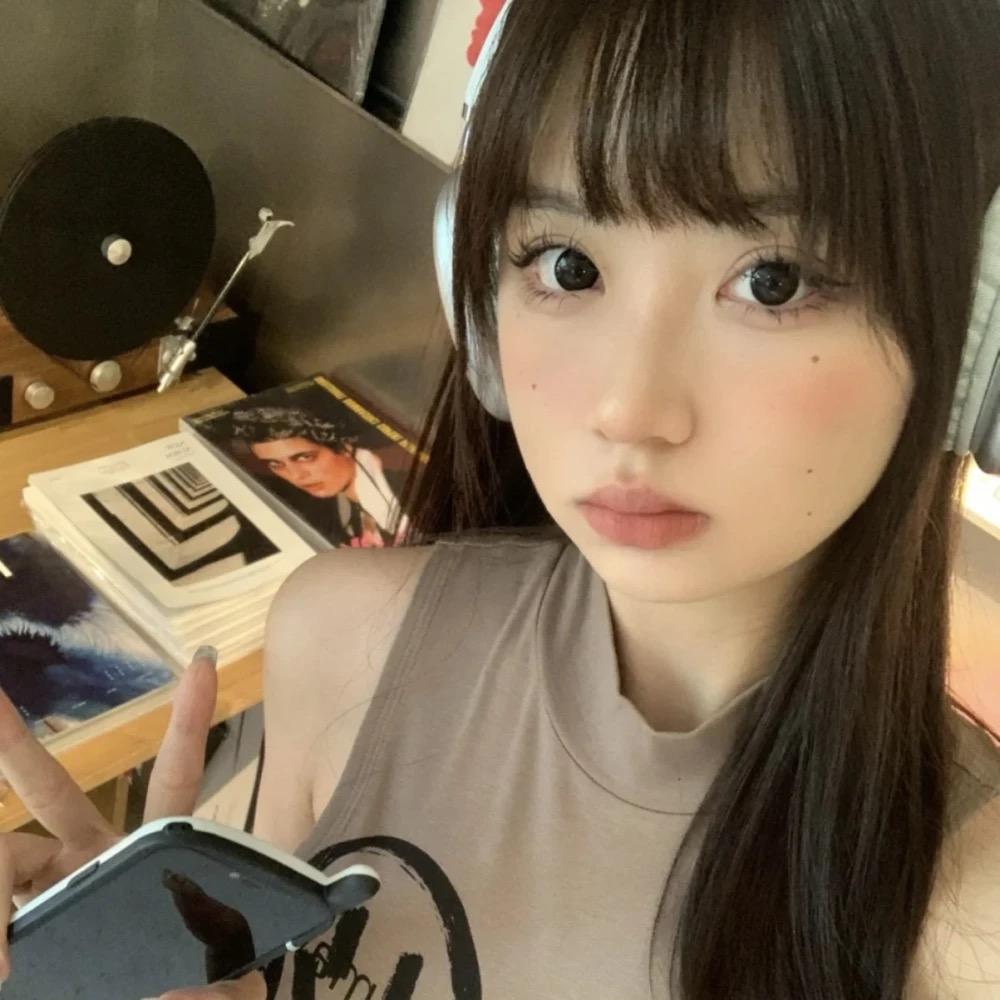 身无分文女士