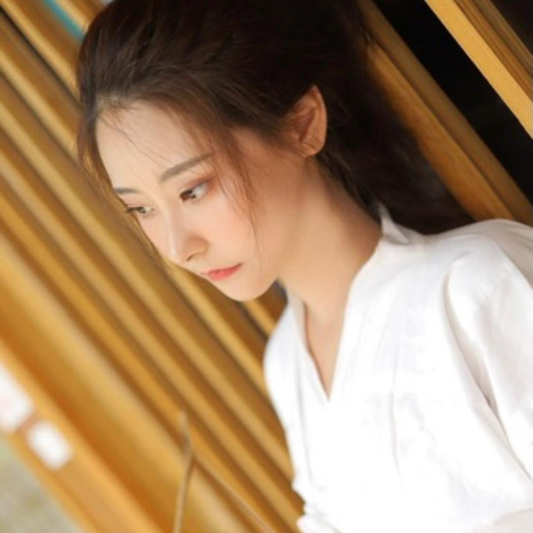 巴黎女明星私人衣橱
