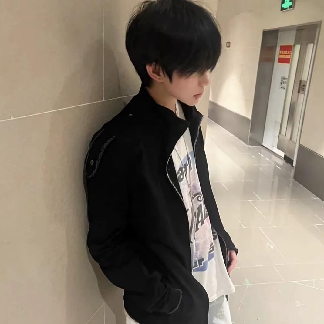 杨子伦