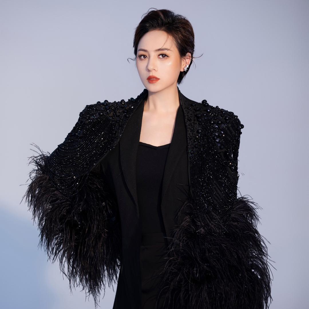 娜朵总部Bao老师