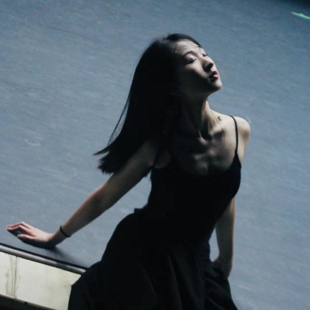 逅邂