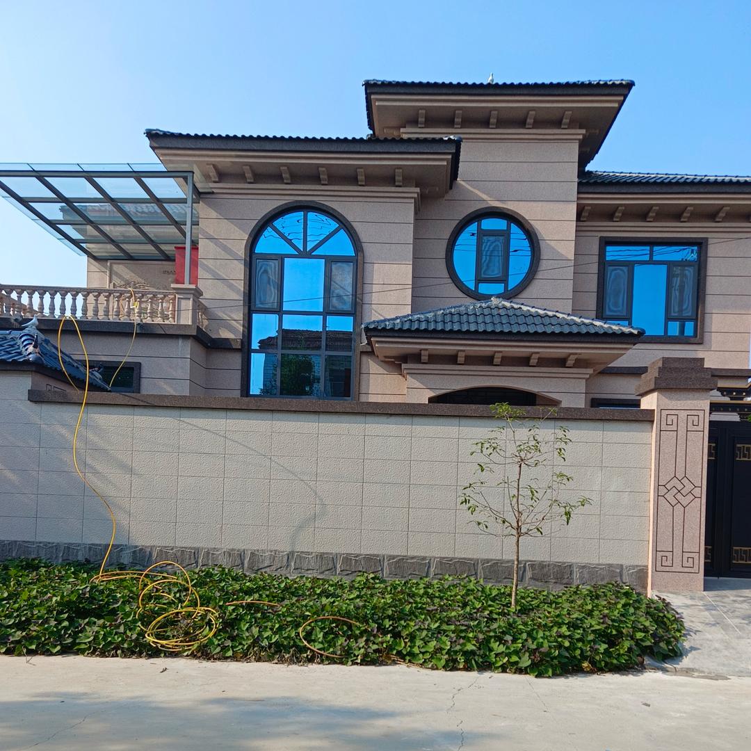 涂料小二郎，亲情团队