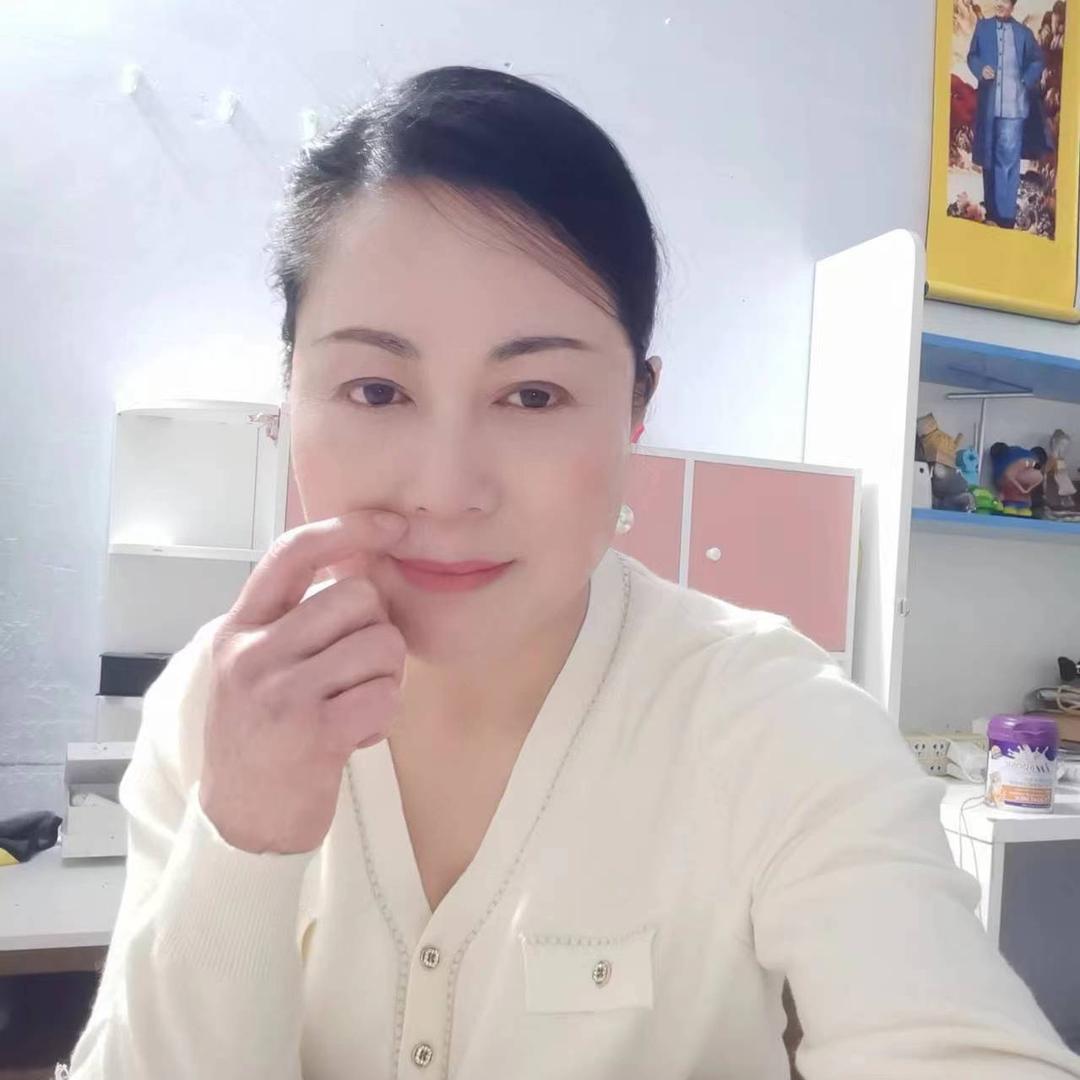 奶猫妈妈玲姨（50多只猫咪）