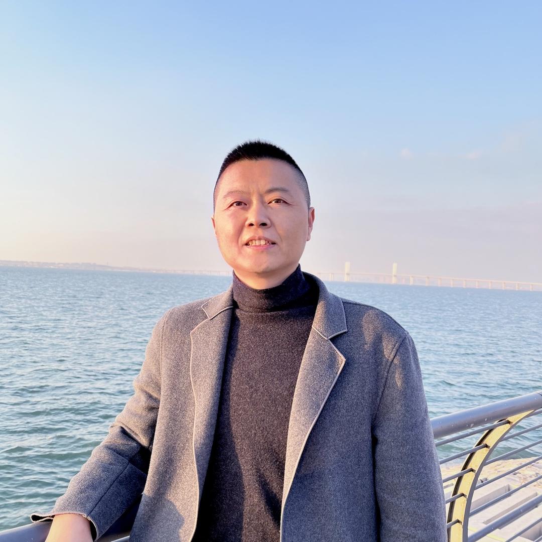 青岛战叔说装修