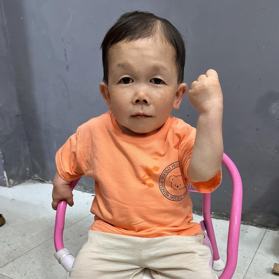 吴康