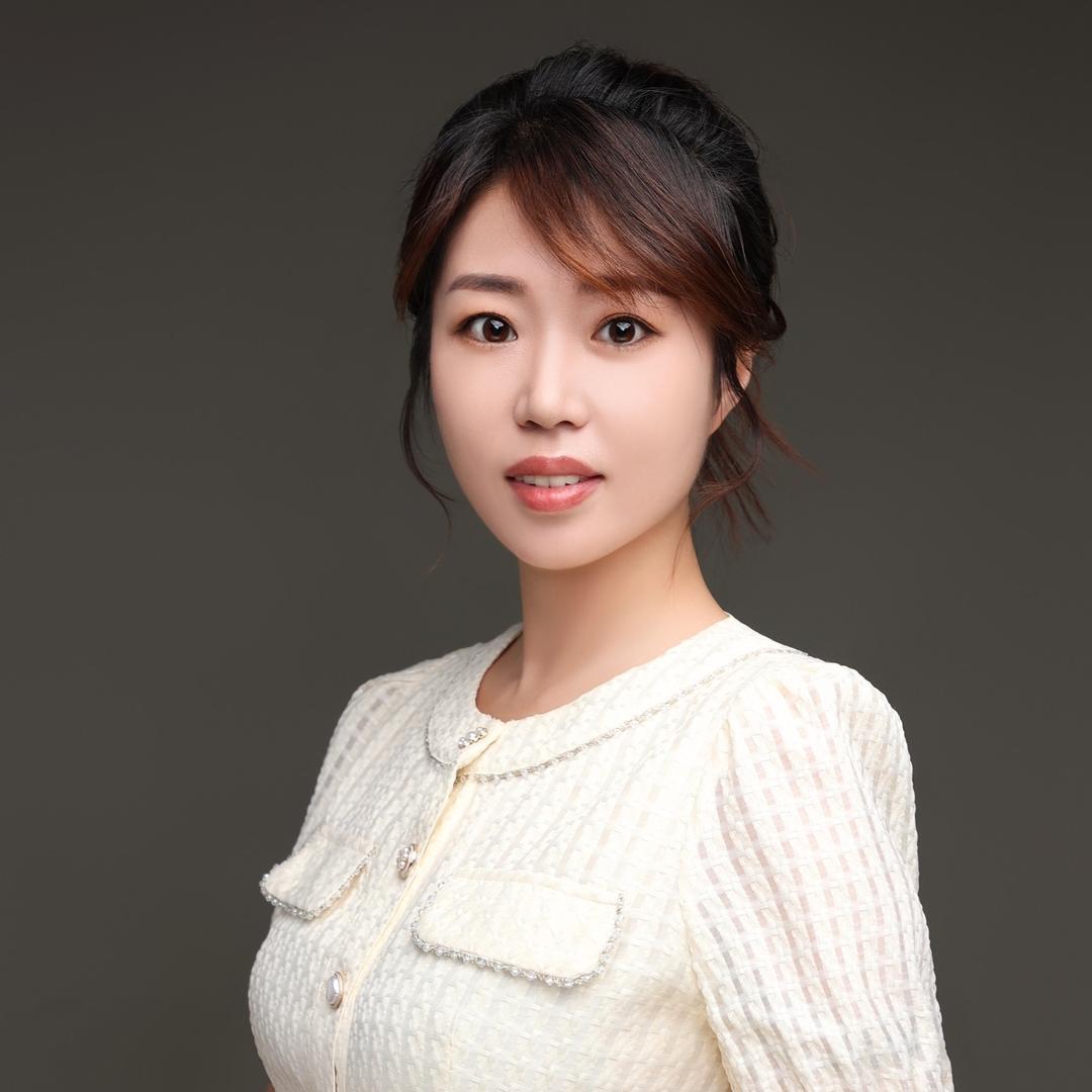 Yuk lily美甲忠敏老师(有课)