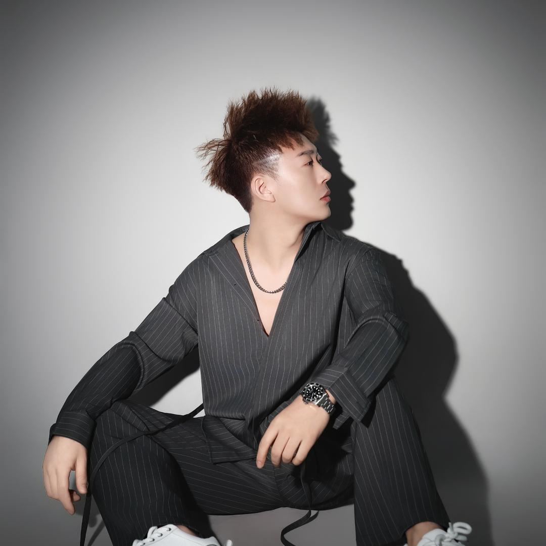 闫晓龙🎙️歌曲旧梦难醒