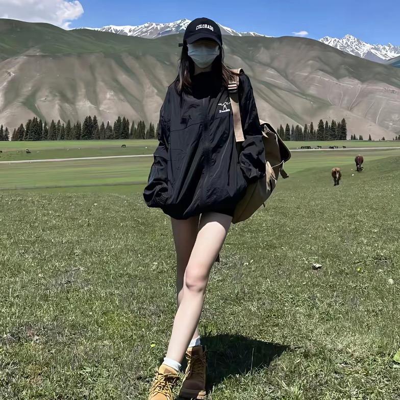 蜜柚女装美学集合店