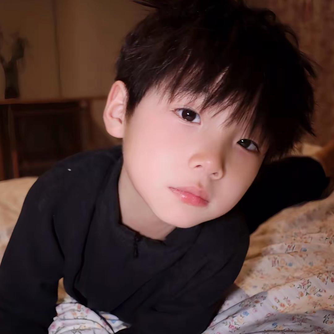 伸手不打笑脸人