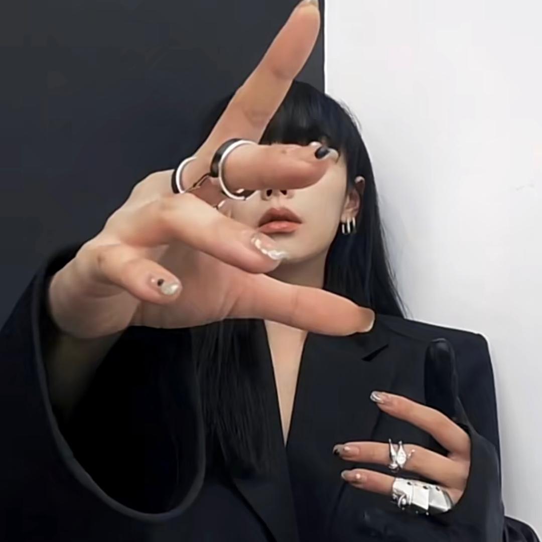 D +