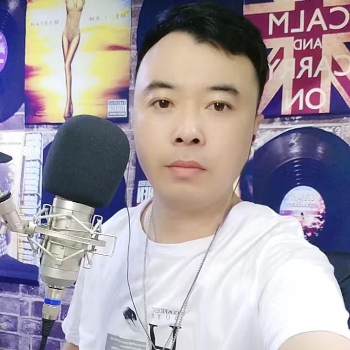大军爱唱歌🎤