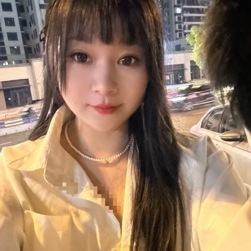 周周越来越有钱