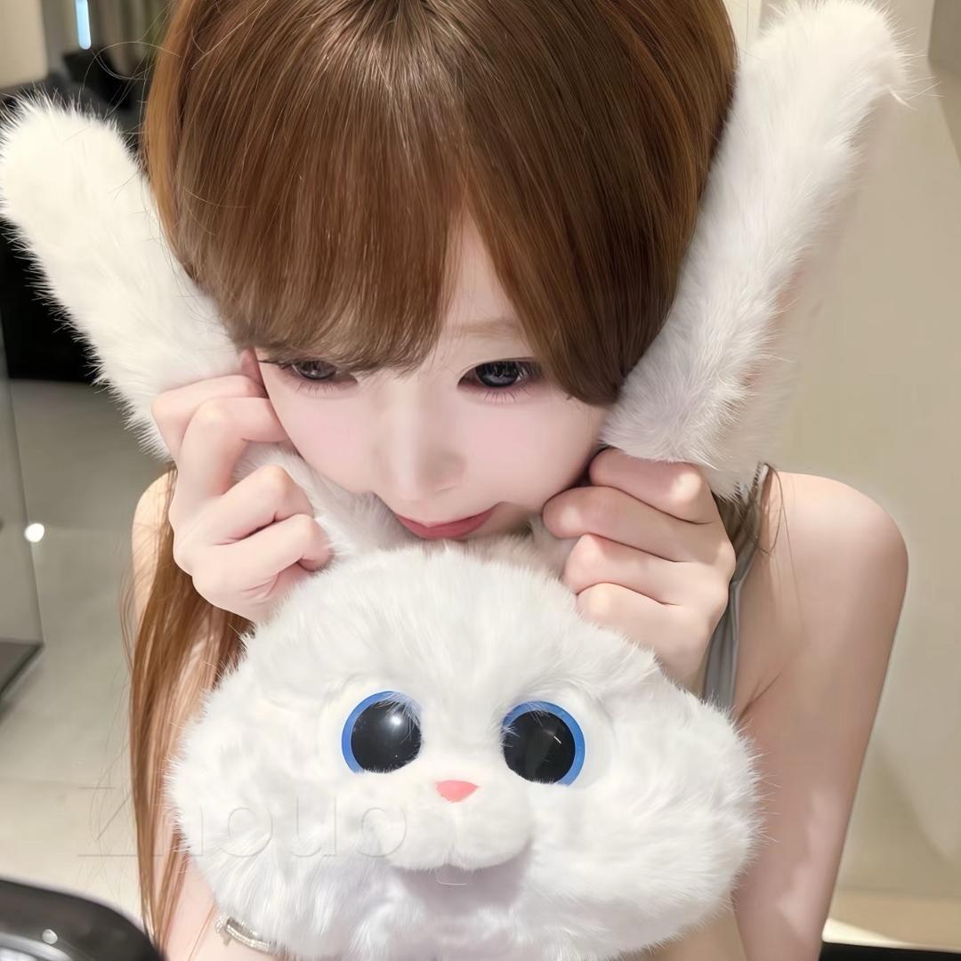 欣